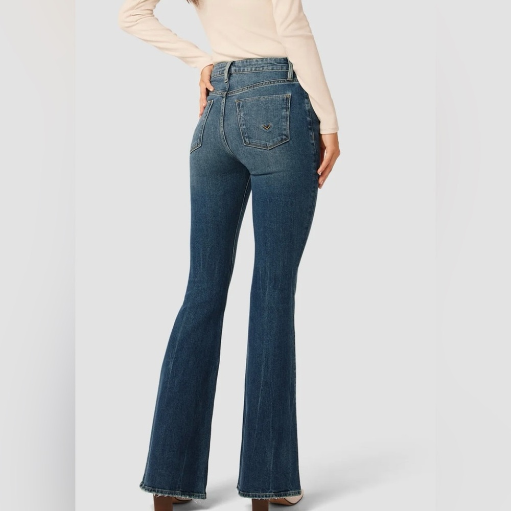 NWT Hudson Holly High-Rise Flare Jean